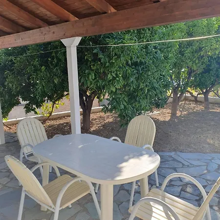 Apartment Haus Regina Khronia